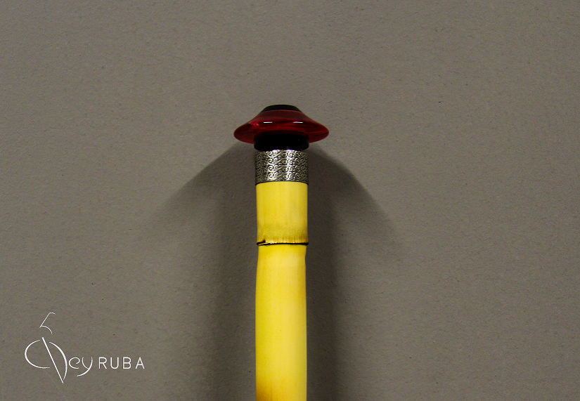 Kehribara Manda Boynuzu Kakma Başpare