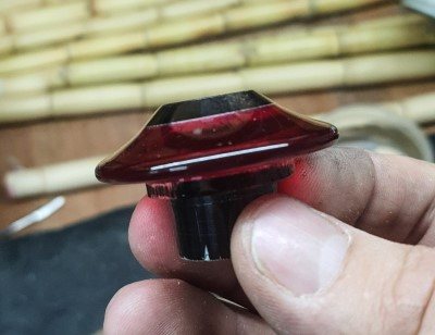 Kehribara Manda Boynuzu Kakma Başpare